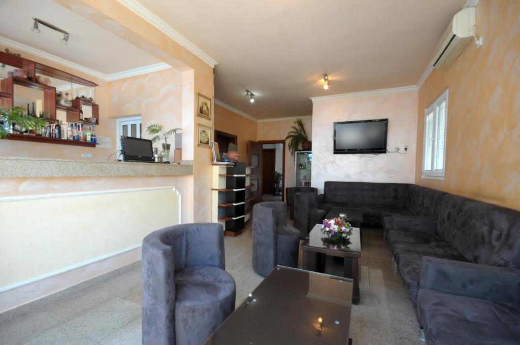 Apartment Ana *