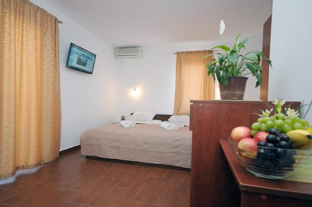 Apartment Ana *