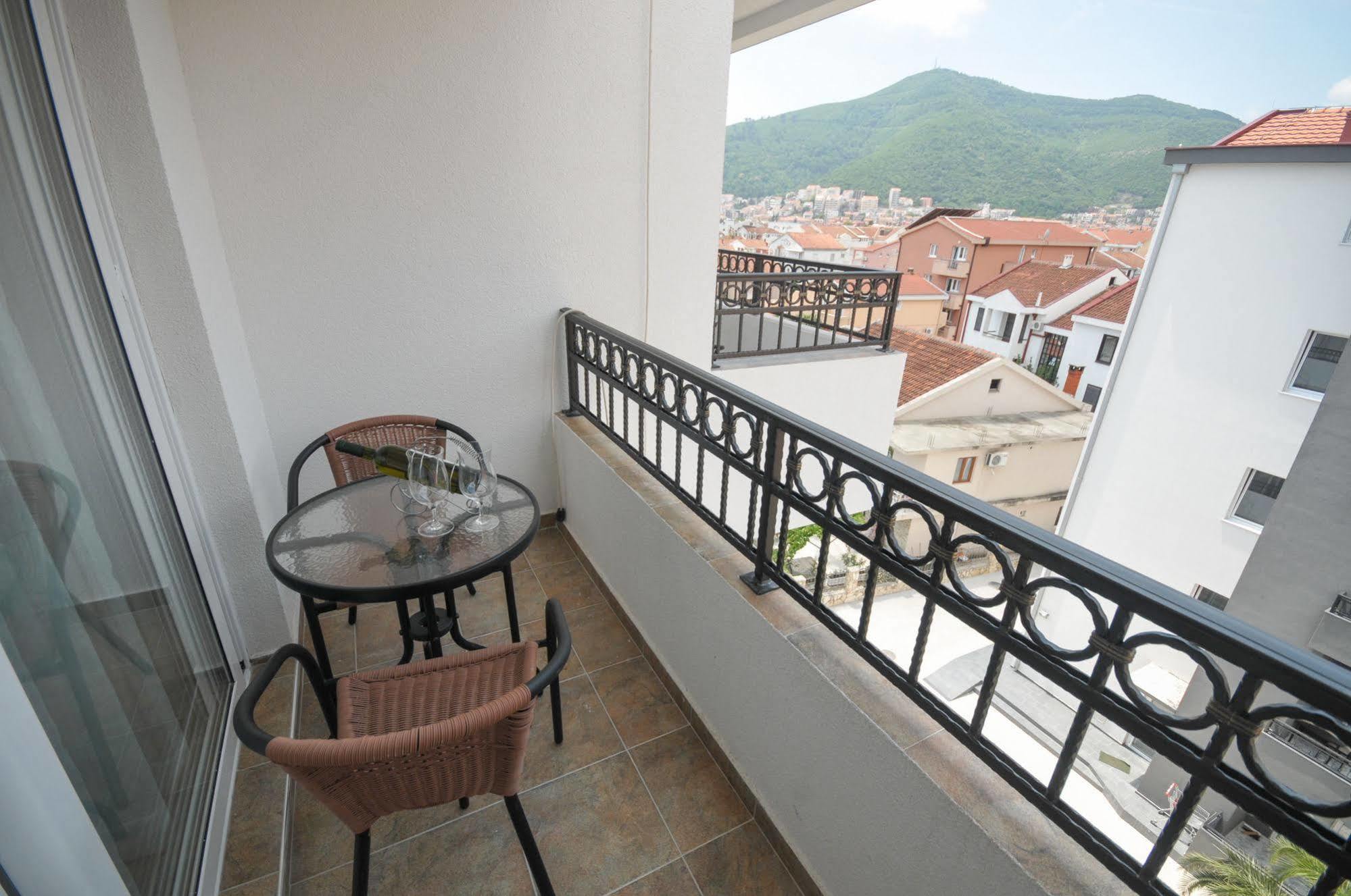 Apartment Ana